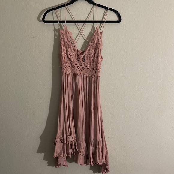Free People Black Adella Lace Dress in Rose color size Small. Asymmetric hem - Picture 3 of 16
